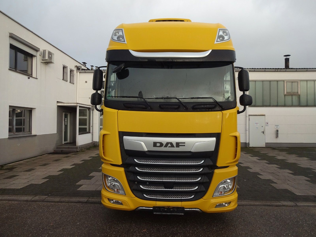 DAF XF 480, Jumbo BDF, SSC, Standklima, Intarder - شاحنات الحاويات/ جسم علوي قابل للتغيير شاحنة: صور 2 DAF XF 480, Jumbo BDF, SSC, Standklima, Intarder - شاحنات الحاويات/ جسم علوي قابل للتغيير شاحنة: صور 2
