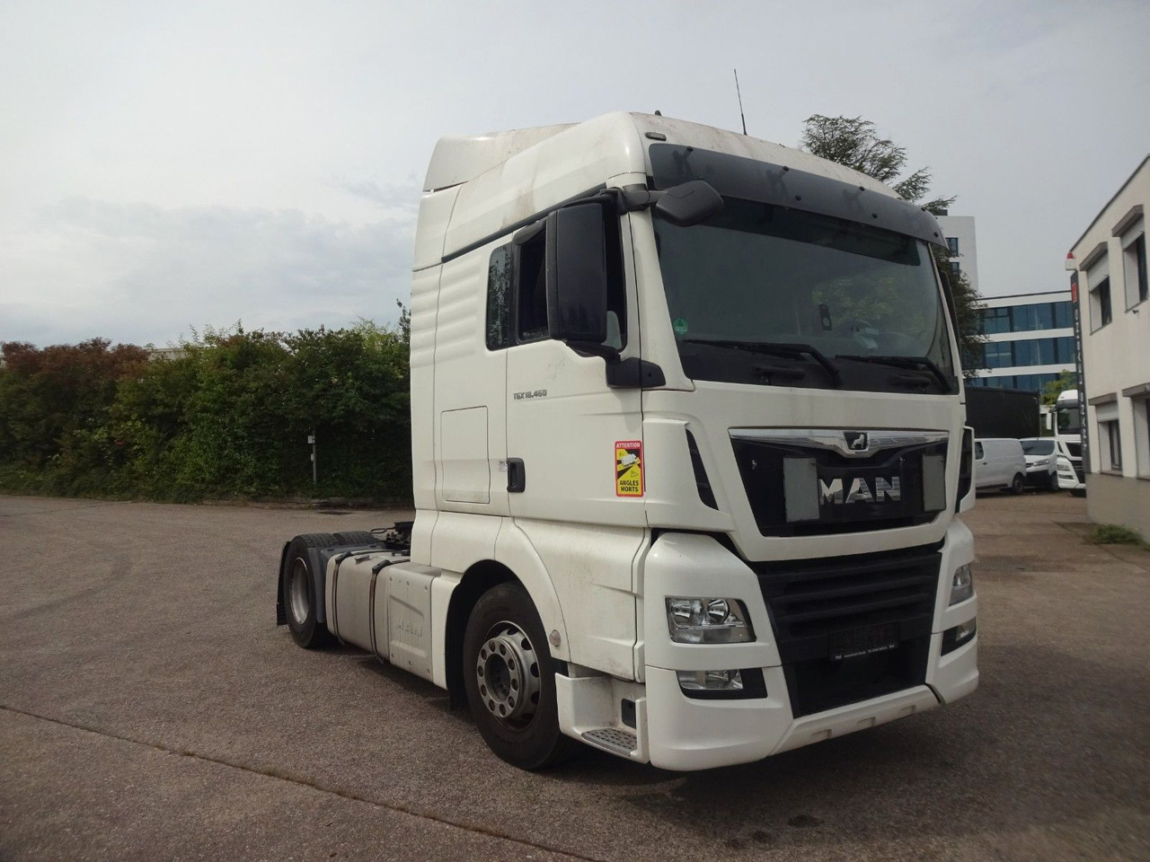 MAN TGX 18.460, XLX, ACC, 2 x Tank - شاحنة جرار: صور 1 MAN TGX 18.460, XLX, ACC, 2 x Tank - شاحنة جرار: صور 1
