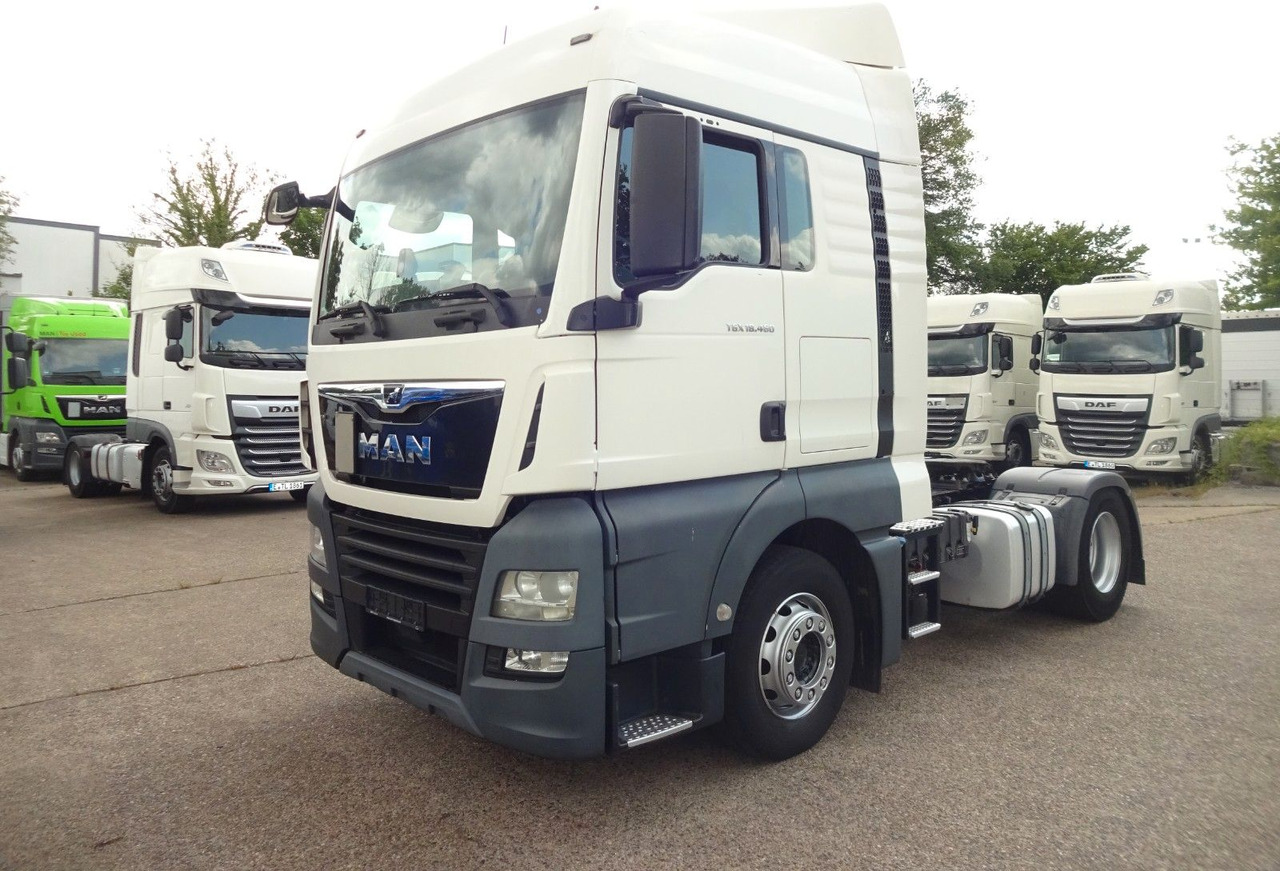 MAN TGX 18.460, XLX, Intarder, ACC - شاحنة جرار: صور 2 MAN TGX 18.460, XLX, Intarder, ACC - شاحنة جرار: صور 2