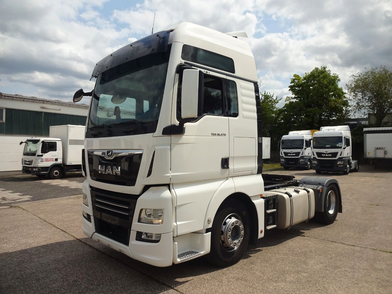 MAN TGX 18.470, XXL, ACC, 2 x Tank, Standklima - شاحنة جرار: صور 1 MAN TGX 18.470, XXL, ACC, 2 x Tank, Standklima - شاحنة جرار: صور 1