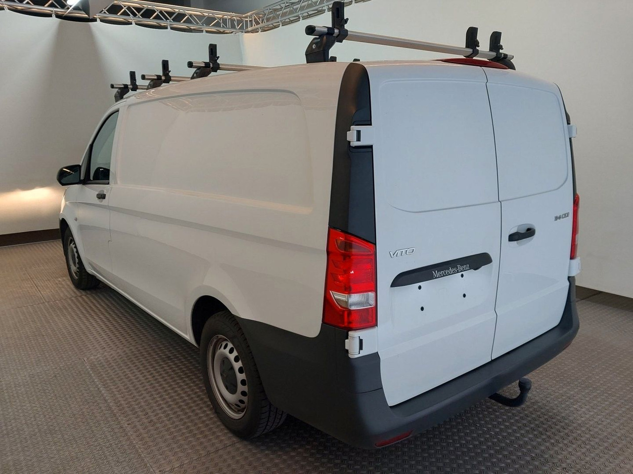 Mercedes-Benz Vito Kasten 114 CDI lang,Klima,AHK,Regale,Kamera - فان المدمجة: صور 4 Mercedes-Benz Vito Kasten 114 CDI lang,Klima,AHK,Regale,Kamera - فان المدمجة: صور 4