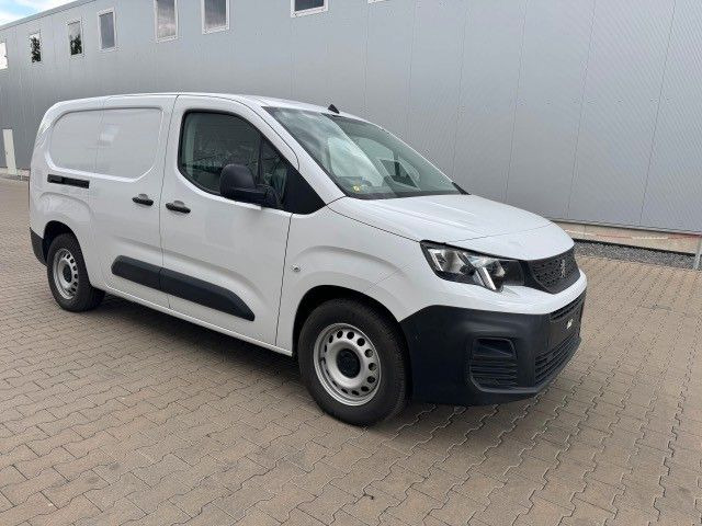 Peugeot Partner Premium Elektro L3H1, 100 kW - ميكروباص, فان كهربائية: صور 1 Peugeot Partner Premium Elektro L3H1, 100 kW - ميكروباص, فان كهربائية: صور 1