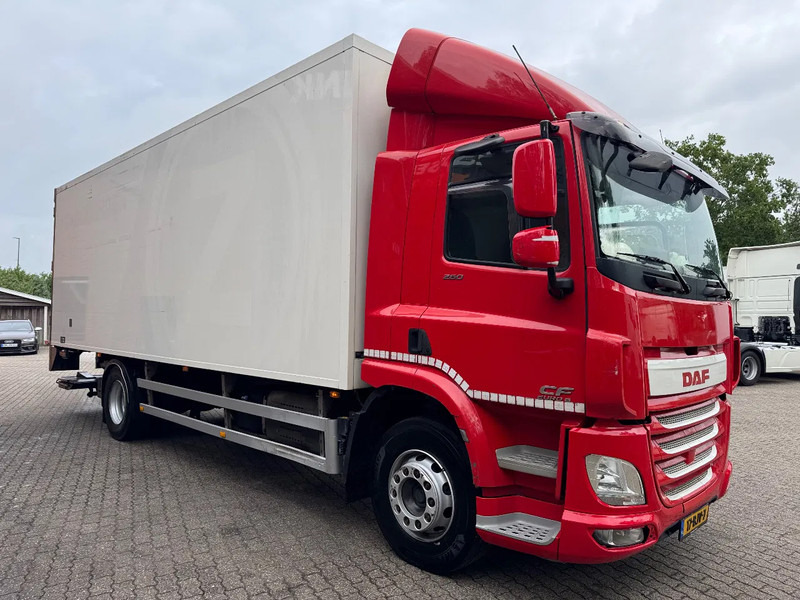 DAF CF 260 4X2 7.6 Frigoblock FK12 -25 Trennwand 2T LBW, HEIWO, Top condition - متساوي شاحنة: صور 2 DAF CF 260 4X2 7.6 Frigoblock FK12 -25 Trennwand 2T LBW, HEIWO, Top condition - متساوي شاحنة: صور 2