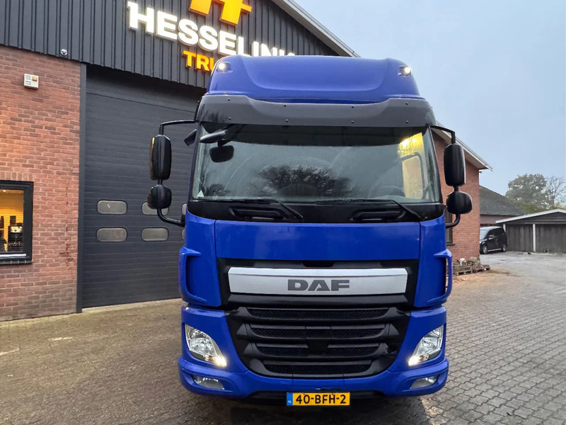 DAF CF 400 4X2 Space Cab 770.300 KM NL-Truck - شاحنة جرار: صور 4 DAF CF 400 4X2 Space Cab 770.300 KM NL-Truck - شاحنة جرار: صور 4