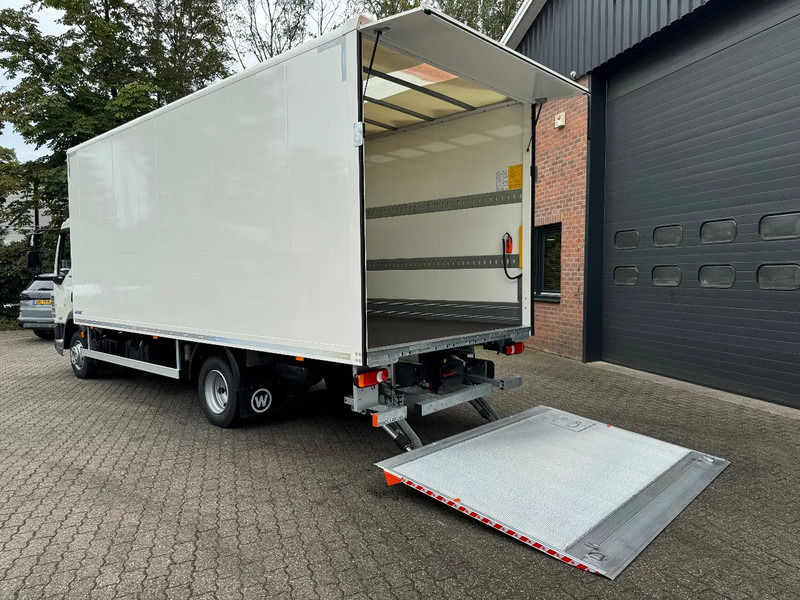 DAF LF 210 FA 6.1M Bakwagen NIEUW, Volledige garantie 3 jaar, Laadklep - Airco - Vangmuil - بصندوق مغلق شاحنة: صور 4 DAF LF 210 FA 6.1M Bakwagen NIEUW, Volledige garantie 3 jaar, Laadklep - Airco - Vangmuil - بصندوق مغلق شاحنة: صور 4