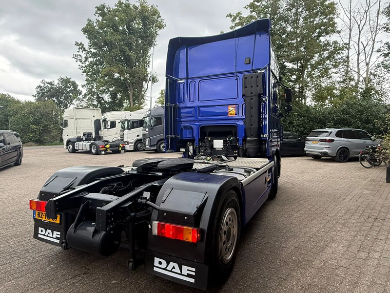 DAF XF 105.460 4X2 SSC Super Space EX Racing team, 420.510KM!! - شاحنة جرار: صور 4 DAF XF 105.460 4X2 SSC Super Space EX Racing team, 420.510KM!! - شاحنة جرار: صور 4