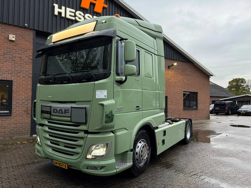 DAF XF 440 6X2 FTP Space Cab Standairco NL Truck - شاحنة جرار: صور 1 DAF XF 440 6X2 FTP Space Cab Standairco NL Truck - شاحنة جرار: صور 1