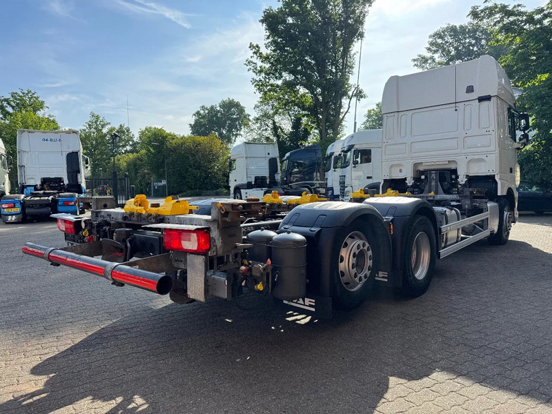 DAF XF 480 6X2 SSC FAR BDF Retarder 2x AHK 7.82 Multiwechseler - شاحنات الحاويات/ جسم علوي قابل للتغيير شاحنة: صور 4 DAF XF 480 6X2 SSC FAR BDF Retarder 2x AHK 7.82 Multiwechseler - شاحنات الحاويات/ جسم علوي قابل للتغيير شاحنة: صور 4