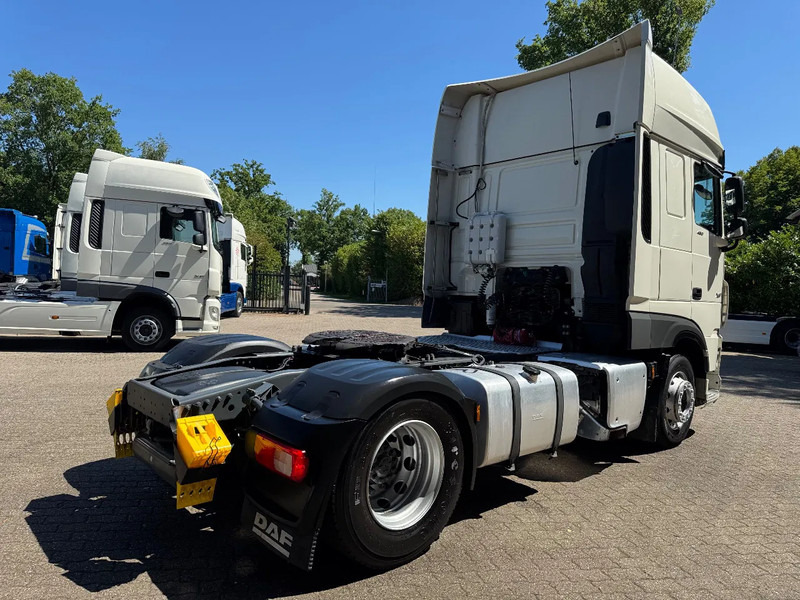 DAF XF 480 SSC Super Space 2x tank LED 264.905KM Smartacho 2 Standairco - شاحنة جرار: صور 4 DAF XF 480 SSC Super Space 2x tank LED 264.905KM Smartacho 2 Standairco - شاحنة جرار: صور 4