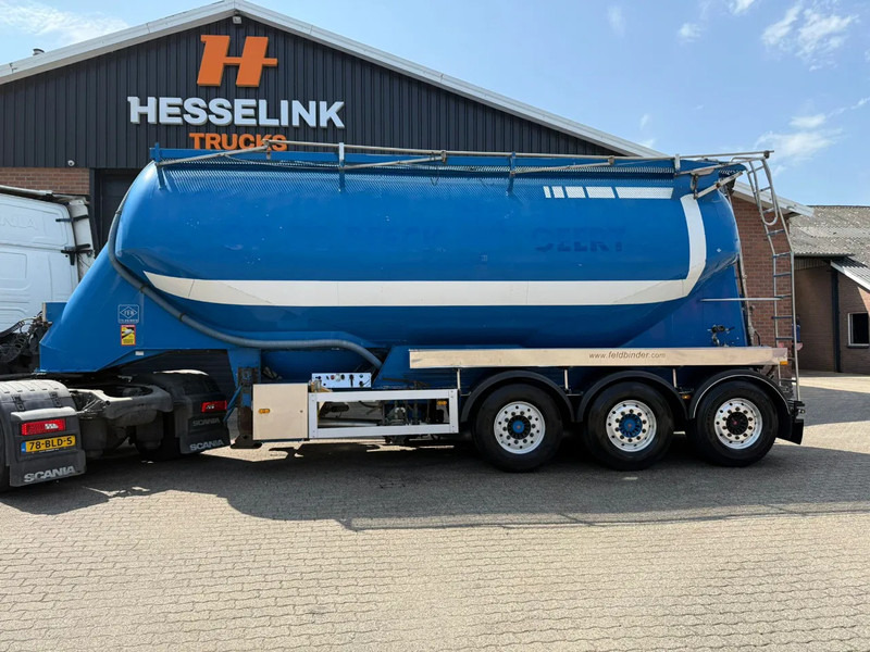 Feldbinder 34m3 Veevoeder Vogelsang-pomp, Coating binnenzijde - نصف مقطورة صهريج: صور 4 Feldbinder 34m3 Veevoeder Vogelsang-pomp, Coating binnenzijde - نصف مقطورة صهريج: صور 4