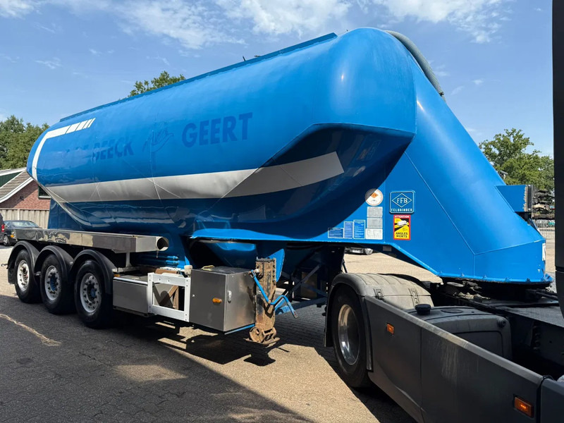 Feldbinder 34m3 Veevoeder Vogelsang-pomp, Coating binnenzijde - نصف مقطورة صهريج: صور 2 Feldbinder 34m3 Veevoeder Vogelsang-pomp, Coating binnenzijde - نصف مقطورة صهريج: صور 2