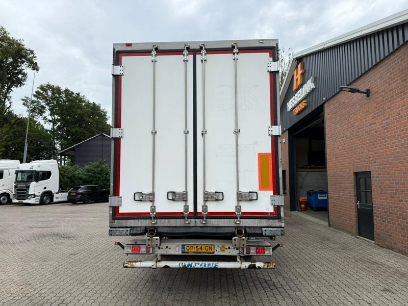 Krone Carrier Vector 1950 MT 5x Meatrails Rohrbahnen Fleisch Hooks - متساوي نصف مقطورة: صور 5 Krone Carrier Vector 1950 MT 5x Meatrails Rohrbahnen Fleisch Hooks - متساوي نصف مقطورة: صور 5