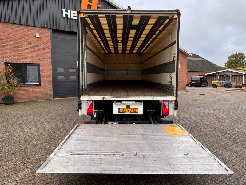 MAN TGS 26.320 7.7M Koffer Lenkachse 2.500KG LBW 291.220KM! - بصندوق مغلق شاحنة: صور 5 MAN TGS 26.320 7.7M Koffer Lenkachse 2.500KG LBW 291.220KM! - بصندوق مغلق شاحنة: صور 5