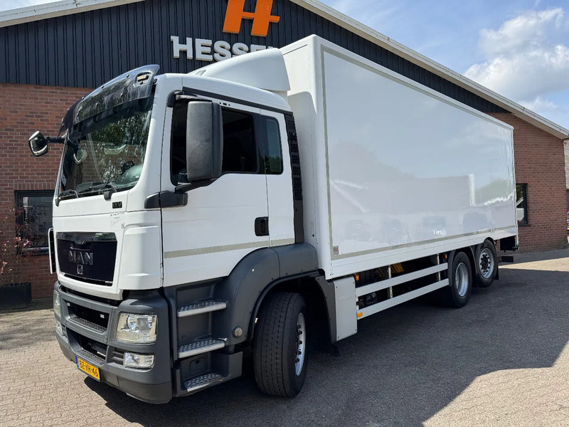 MAN TGS 26.320 EEV Koffer Stuuras AHK 2.500KG LBW 479.810! NL TRUCK - بصندوق مغلق شاحنة: صور 1 MAN TGS 26.320 EEV Koffer Stuuras AHK 2.500KG LBW 479.810! NL TRUCK - بصندوق مغلق شاحنة: صور 1
