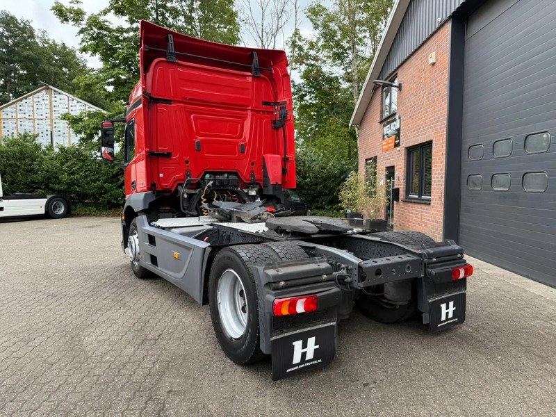 Mercedes-Benz Actros 1936 4X2 NL Truck 724.850KM - شاحنة جرار: صور 2 Mercedes-Benz Actros 1936 4X2 NL Truck 724.850KM - شاحنة جرار: صور 2
