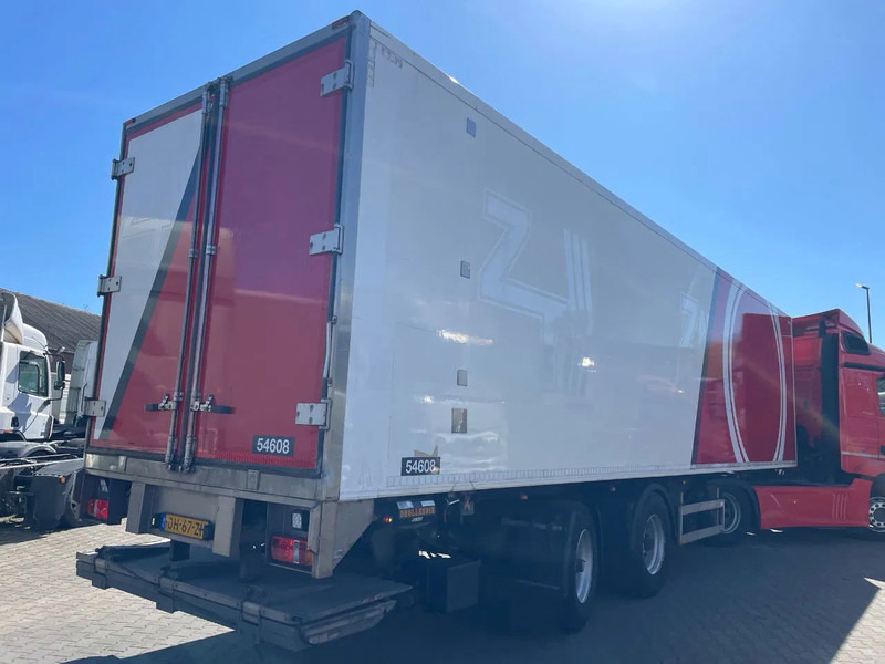 Pacton 11M 2 AS Carrier Vector 1800 D+E Stuuras 2.500 KG LBW! - مبردة نصف مقطورة: صور 2 Pacton 11M 2 AS Carrier Vector 1800 D+E Stuuras 2.500 KG LBW! - مبردة نصف مقطورة: صور 2