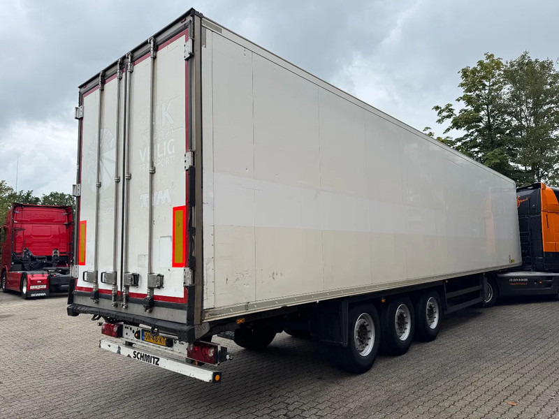 Schmitz Cargobull SKO 24 5x Meatrails Rohrbahnen Fleisch Carrier Vector 1950MT - متساوي نصف مقطورة: صور 2 Schmitz Cargobull SKO 24 5x Meatrails Rohrbahnen Fleisch Carrier Vector 1950MT - متساوي نصف مقطورة: صور 2