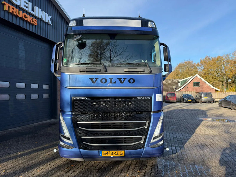 Volvo FH 460 Globetrotter XL 2x tank Standairco 405.369KM! NL Truck - APK 09-2026 - شاحنة جرار: صور 5 Volvo FH 460 Globetrotter XL 2x tank Standairco 405.369KM! NL Truck - APK 09-2026 - شاحنة جرار: صور 5