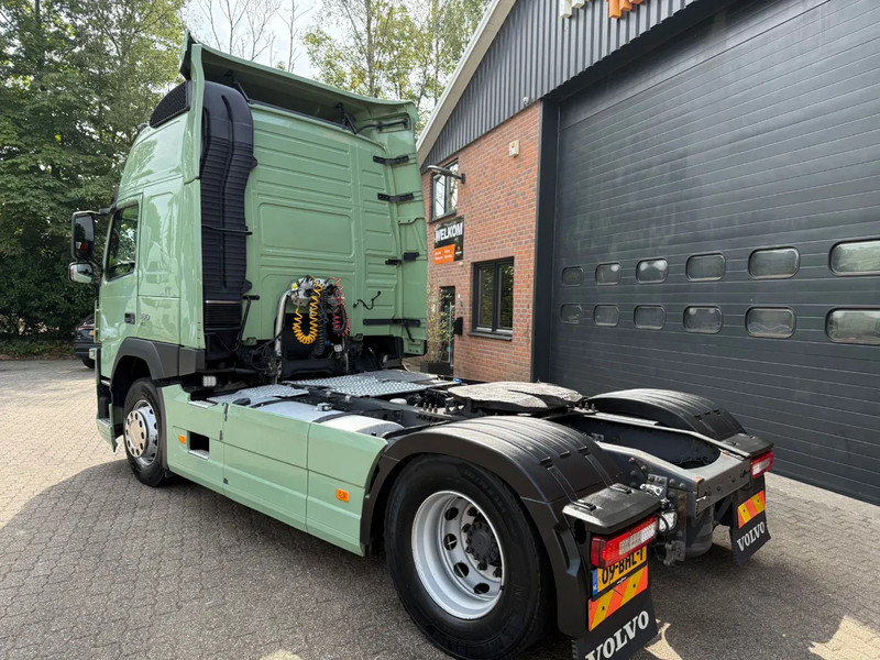 Volvo FM 370 Globetrotter XL Xenon Side skirts NL Truck - شاحنة جرار: صور 5 Volvo FM 370 Globetrotter XL Xenon Side skirts NL Truck - شاحنة جرار: صور 5