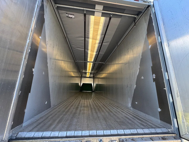 Kraker 92m3 K-Force New/Neu 10MM Cargo floor Liftas Aluminium velgen - أرضية المشي نصف مقطورة: صور 5 Kraker 92m3 K-Force New/Neu 10MM Cargo floor Liftas Aluminium velgen - أرضية المشي نصف مقطورة: صور 5