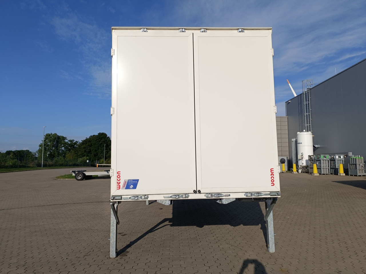 BDF-System, 7.450 mm lang, SONDERPREIS MESSEAUFBAU, - بصندوق مغلق: صور 2 BDF-System, 7.450 mm lang, SONDERPREIS MESSEAUFBAU, - بصندوق مغلق: صور 2
