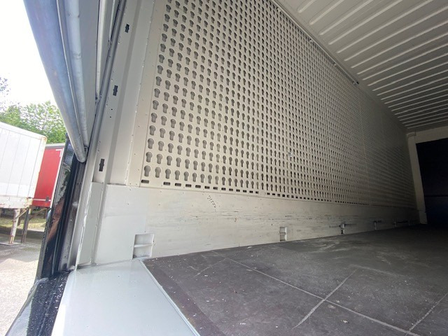 Krone BDF-System 7.450 mm, LACK NEU Standard, Heck Rolltor - بصندوق مغلق: صور 3 Krone BDF-System 7.450 mm, LACK NEU Standard, Heck Rolltor - بصندوق مغلق: صور 3