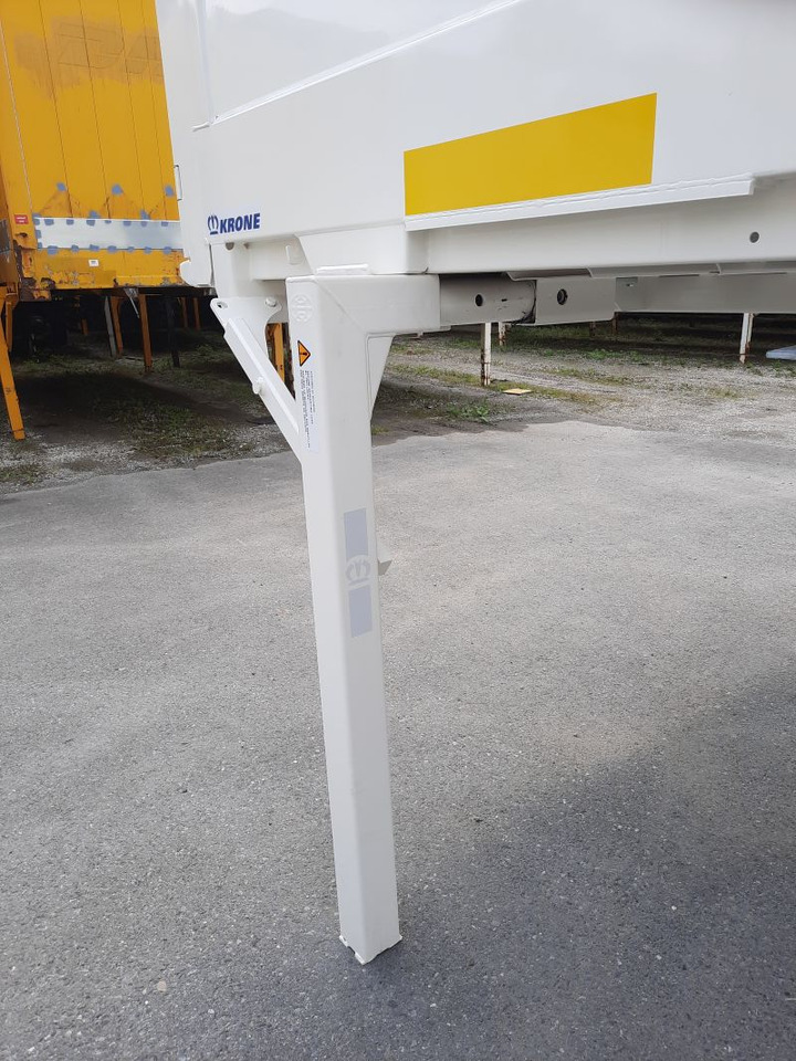 Krone BDF-System, 7.450 mm lang - بصندوق مغلق: صور 1 Krone BDF-System, 7.450 mm lang - بصندوق مغلق: صور 1