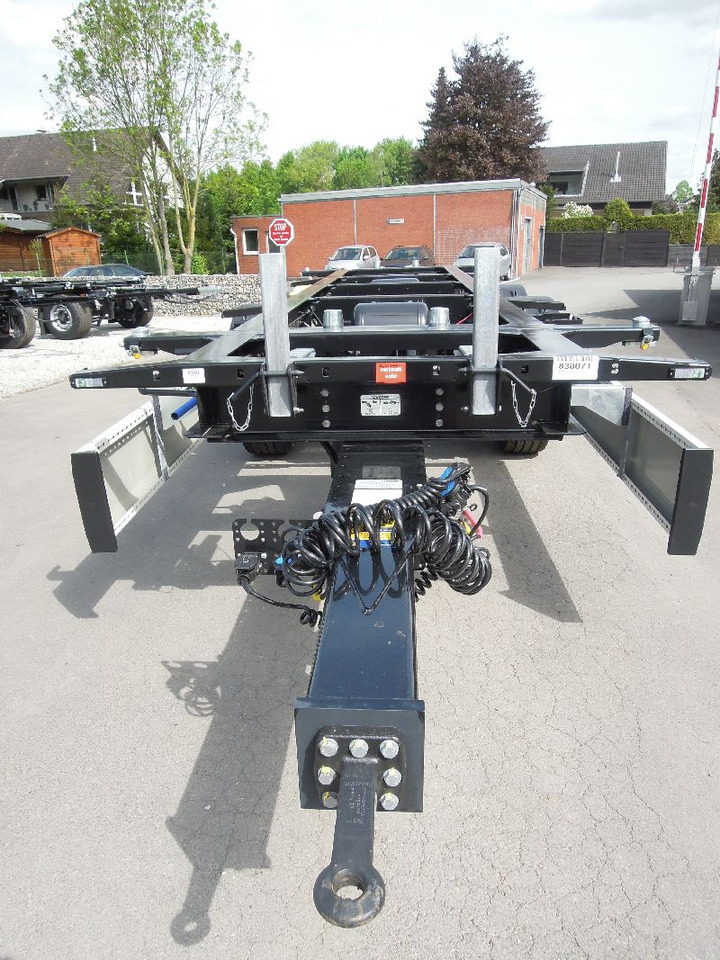 Krone BDF-System, Standard MIT Liftachse, ohne Zulassung - شاحنات الحاويات/ جسم علوي قابل للتغيير مقطورة: صور 4 Krone BDF-System, Standard MIT Liftachse, ohne Zulassung - شاحنات الحاويات/ جسم علوي قابل للتغيير مقطورة: صور 4