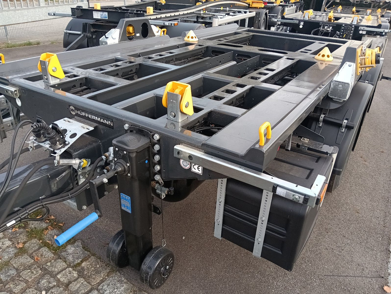 Hüffermann 2-A-MINI-CARRIER SAFETYFIX VERZINKT NEU TOP-PREI - مقطورة هوك ليفت/ لود لوجر: صور 5 Hüffermann 2-A-MINI-CARRIER SAFETYFIX VERZINKT NEU TOP-PREI - مقطورة هوك ليفت/ لود لوجر: صور 5