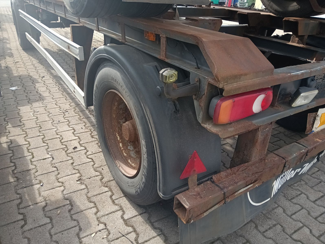 تأجير Müller-Mitteltal RA18 Abrollanhänger 7m BPW Trommel TÜV 5/2025 Müller-Mitteltal RA18 Abrollanhänger 7m BPW Trommel TÜV 5/2025 Müller-Mitteltal RA18 Abrollanhänger 7m BPW Trommel TÜV 5/2025 Müller-Mitteltal RA18 Abrollanhänger 7m BPW Trommel TÜV 5/2025: صور 6