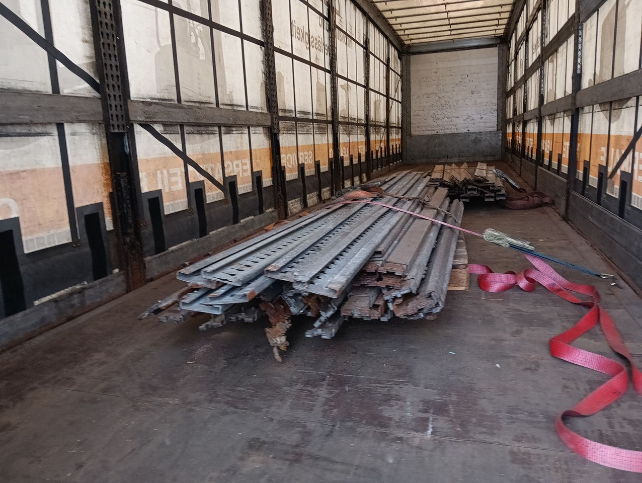 Schmitz Cargobull SCS24 DOPPELSTOCK HUBDACH Lift SAF 455/40R22,5 - الخيمة نصف مقطورة: صور 2 Schmitz Cargobull SCS24 DOPPELSTOCK HUBDACH Lift SAF 455/40R22,5 - الخيمة نصف مقطورة: صور 2