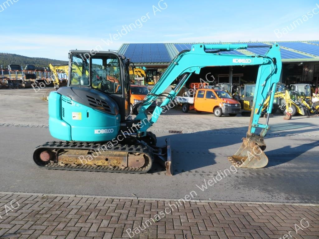Kobelco SK 55 SRX-6 - حفارة مصغرة: صور 2 Kobelco SK 55 SRX-6 - حفارة مصغرة: صور 2