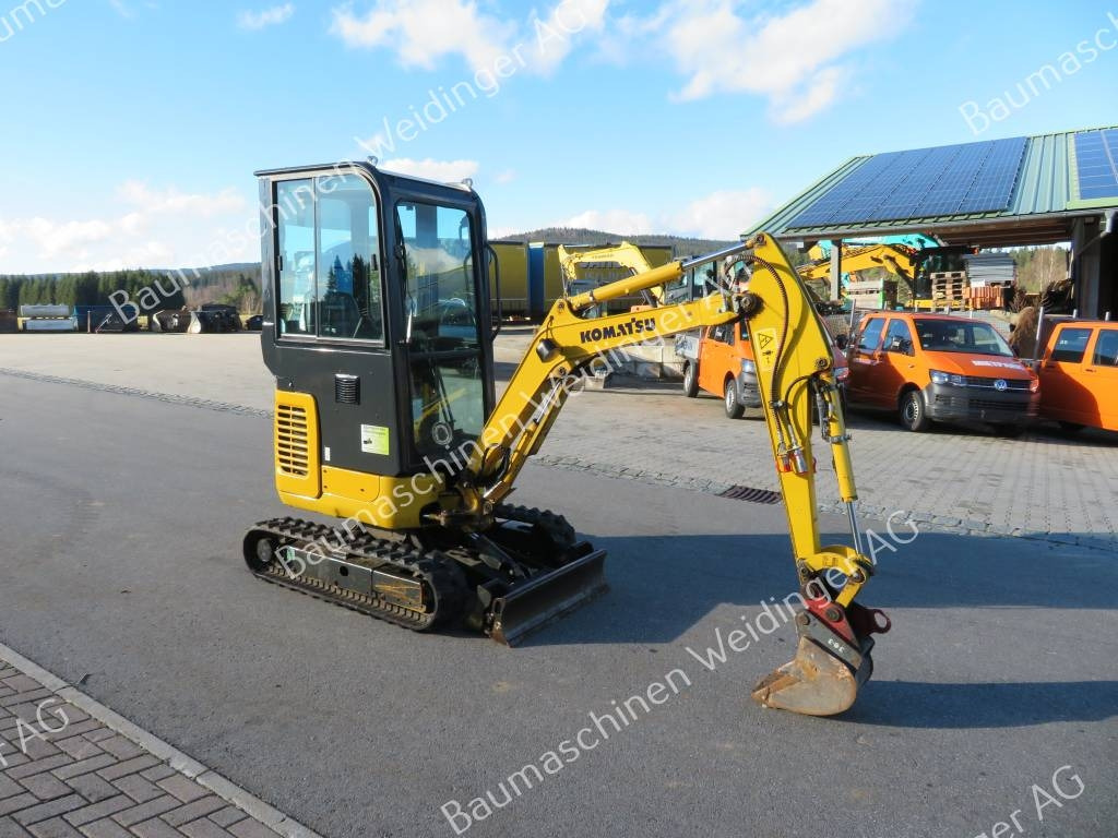 Komatsu PC 16 R-3HS - حفارة مصغرة: صور 1 Komatsu PC 16 R-3HS - حفارة مصغرة: صور 1