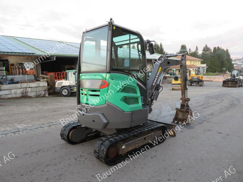 Volvo ECR 25 D - حفارة مصغرة: صور 3 Volvo ECR 25 D - حفارة مصغرة: صور 3