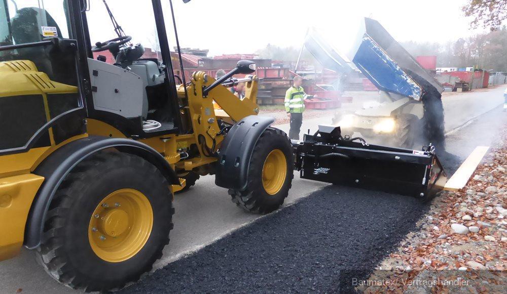 SIMEX ST200 Asphaltverteiler für Lader!! NEU!! - ماكينات لصقل الأسفلت - آلة أسفلت: صور 4 SIMEX ST200 Asphaltverteiler für Lader!! NEU!! - ماكينات لصقل الأسفلت - آلة أسفلت: صور 4