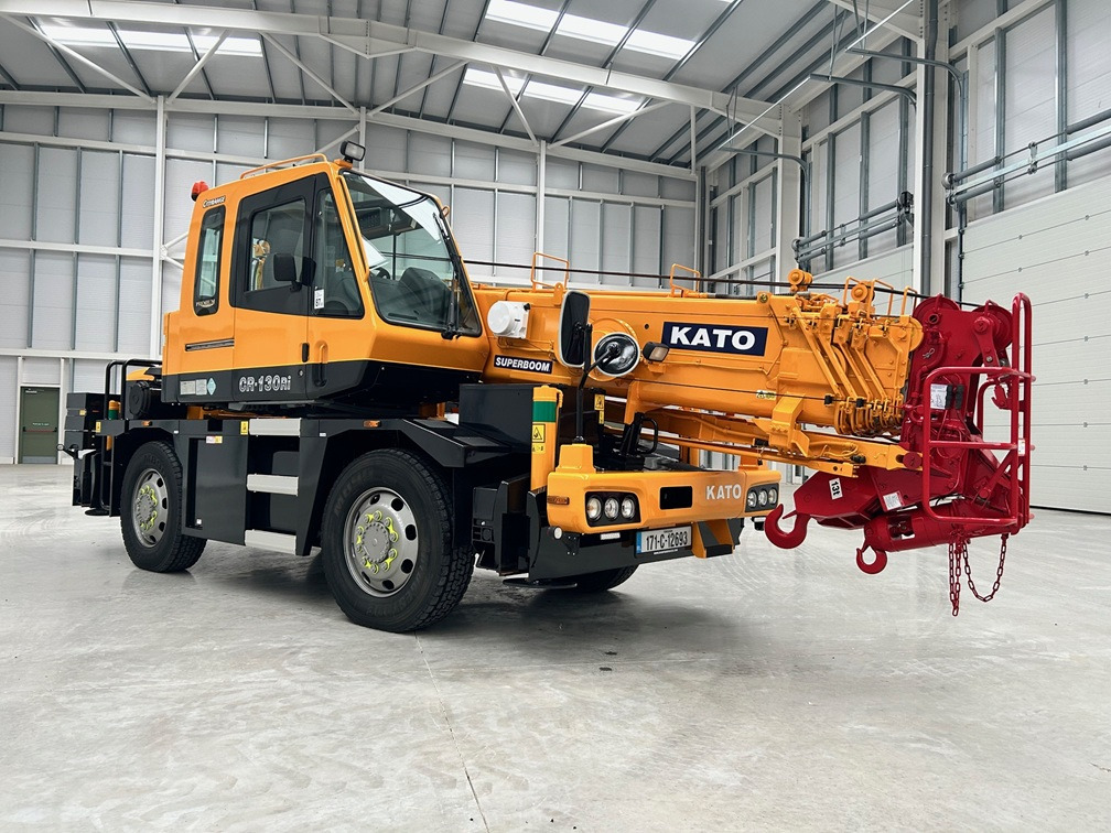 KATO CR-130Ri - 13 Ton City Crane with Only 8,563 miles from New !! - موبايل كرين: صور 2 KATO CR-130Ri - 13 Ton City Crane with Only 8,563 miles from New !! - موبايل كرين: صور 2