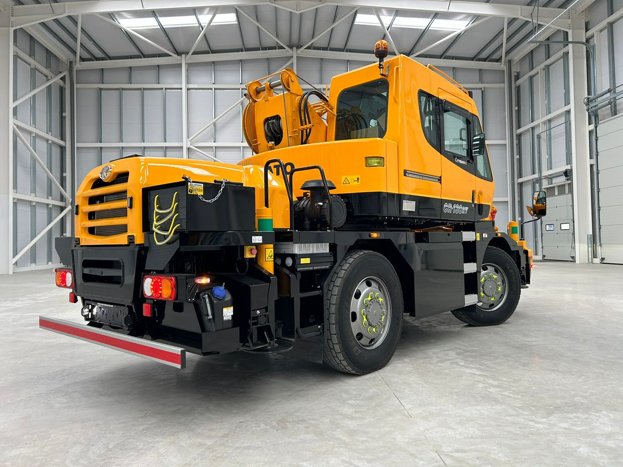 KATO CR-130Rv - 13 Ton City Crane with Joystick Control - موبايل كرين: صور 4 KATO CR-130Rv - 13 Ton City Crane with Joystick Control - موبايل كرين: صور 4