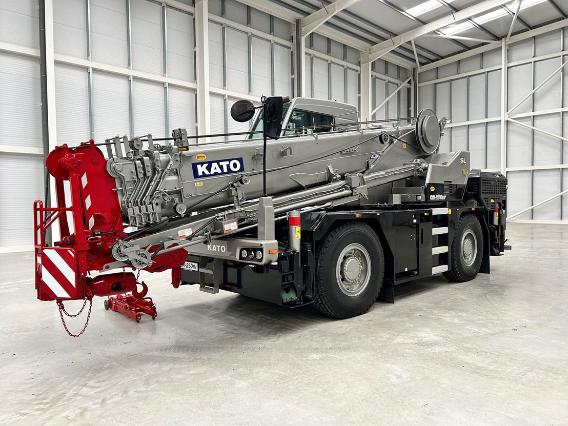 KATO CR-250Rv , 25 Ton City Crane with Only 1,991 hours - موبايل كرين: صور 2 KATO CR-250Rv , 25 Ton City Crane with Only 1,991 hours - موبايل كرين: صور 2