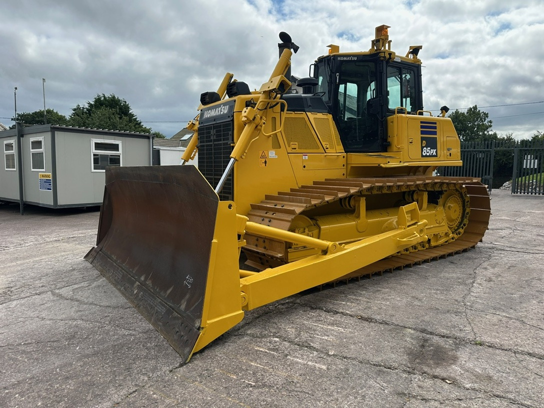 بلدوزر KOMATSU D85PX-18 - Excellent Condition: صور 6 بلدوزر KOMATSU D85PX-18 - Excellent Condition: صور 6