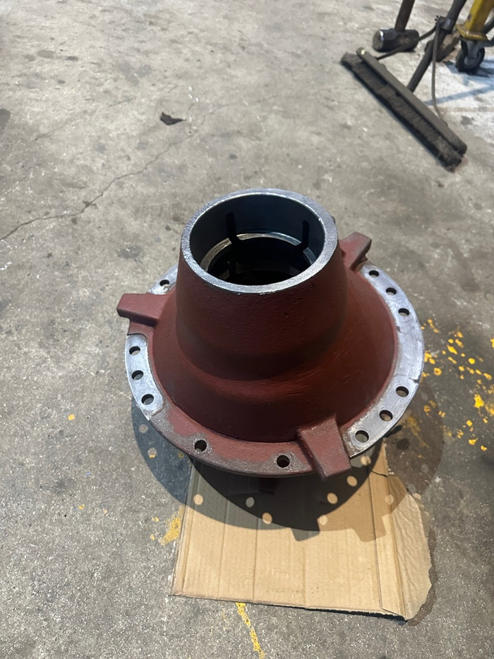 LIEBHERR Differential Carrier Part Number 10342388 - رافعة لجميع التضاريس: صور 5 LIEBHERR Differential Carrier Part Number 10342388 - رافعة لجميع التضاريس: صور 5