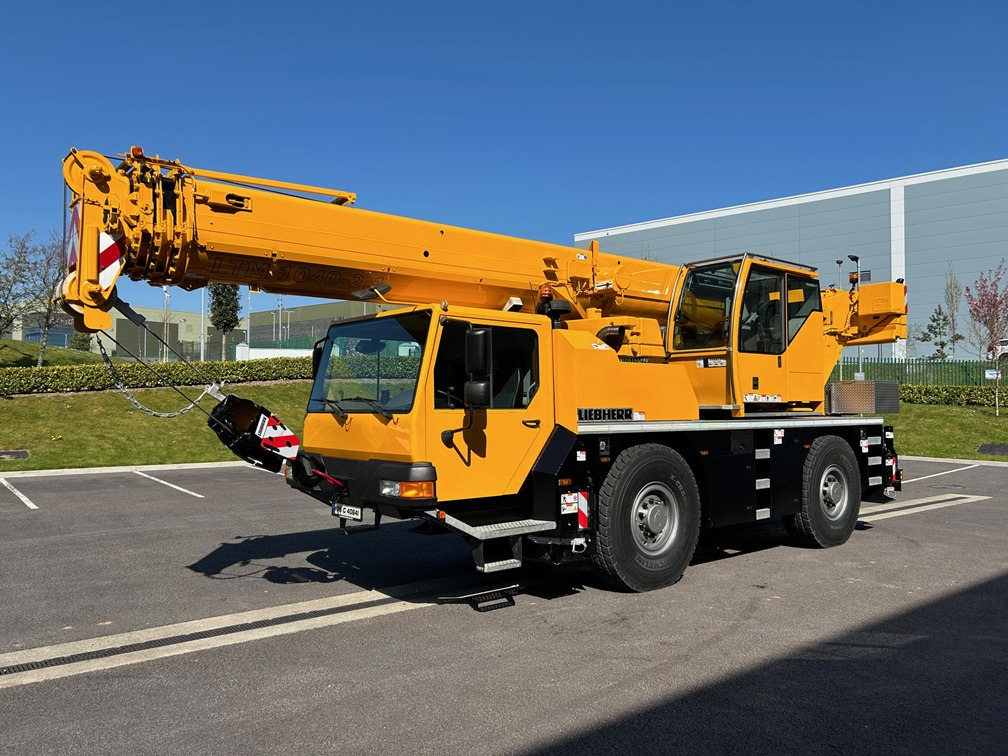 LIEBHERR LTM1040-2.1 - Excellent Condition - رافعة لجميع التضاريس: صور 1 LIEBHERR LTM1040-2.1 - Excellent Condition - رافعة لجميع التضاريس: صور 1