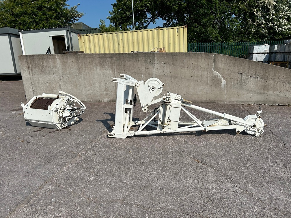 LIEBHERR Second Winch & 2.5 Meter Jib to suit LIEBHERR LTM1055-3.2 - رافعة لجميع التضاريس: صور 1 LIEBHERR Second Winch & 2.5 Meter Jib to suit LIEBHERR LTM1055-3.2 - رافعة لجميع التضاريس: صور 1