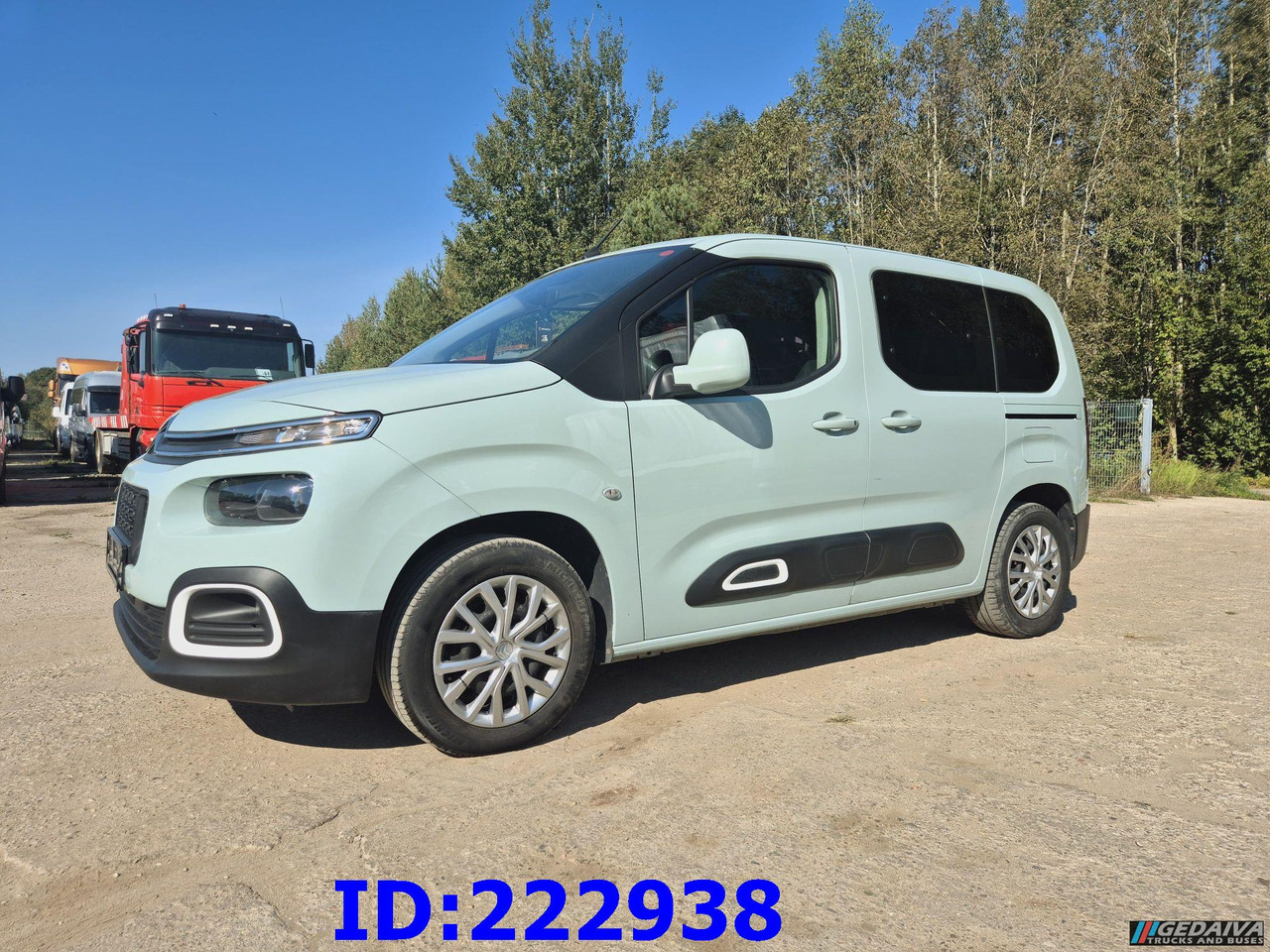 CITROEN Berlingo - سيارة: صور 1 CITROEN Berlingo - سيارة: صور 1