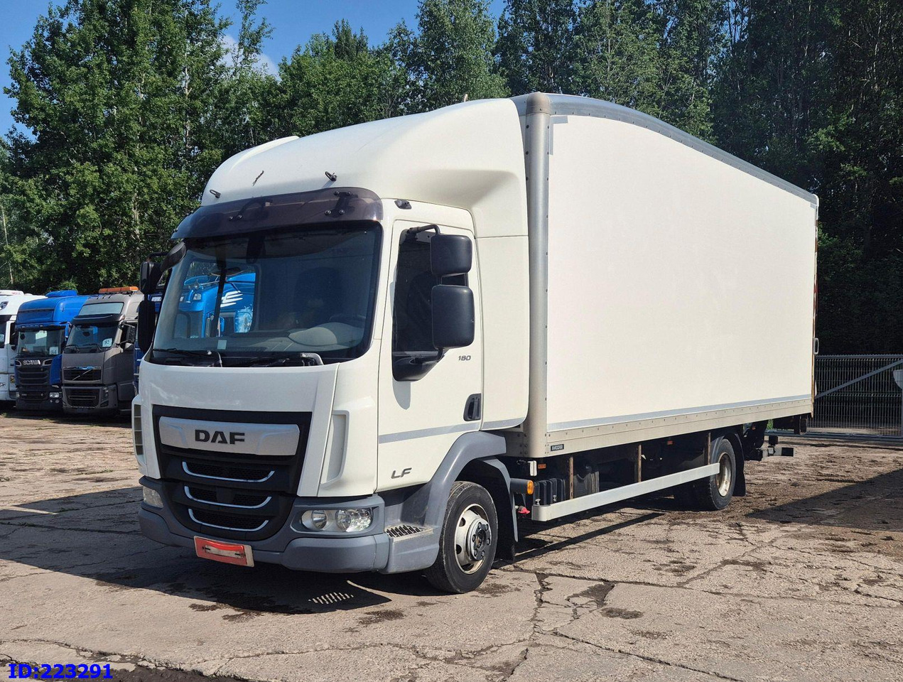 DAF LF 180 FA - Euro6 - Manual - بصندوق مغلق شاحنة: صور 1 DAF LF 180 FA - Euro6 - Manual - بصندوق مغلق شاحنة: صور 1