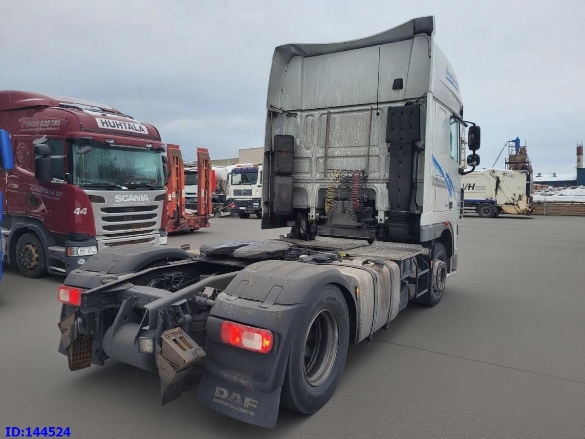 DAF XF 105.410 Retarder - شاحنة جرار: صور 5 DAF XF 105.410 Retarder - شاحنة جرار: صور 5