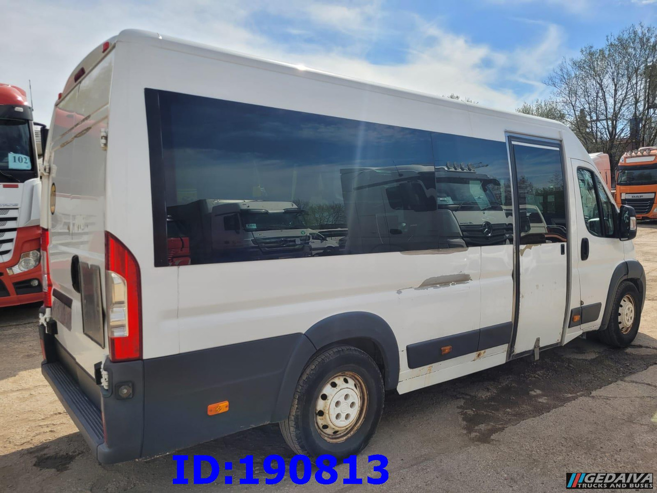 FIAT Ducato - VIP - 17 Seater - سياحية حافلة: صور 4 FIAT Ducato - VIP - 17 Seater - سياحية حافلة: صور 4