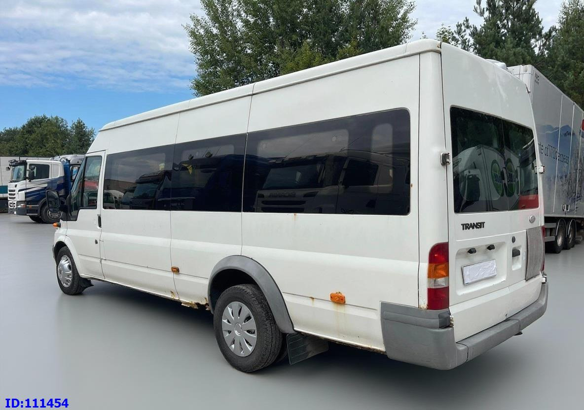 FORD Transit Manual 17-seater - صغيرة, ميكروباص: صور 5 FORD Transit Manual 17-seater - صغيرة, ميكروباص: صور 5