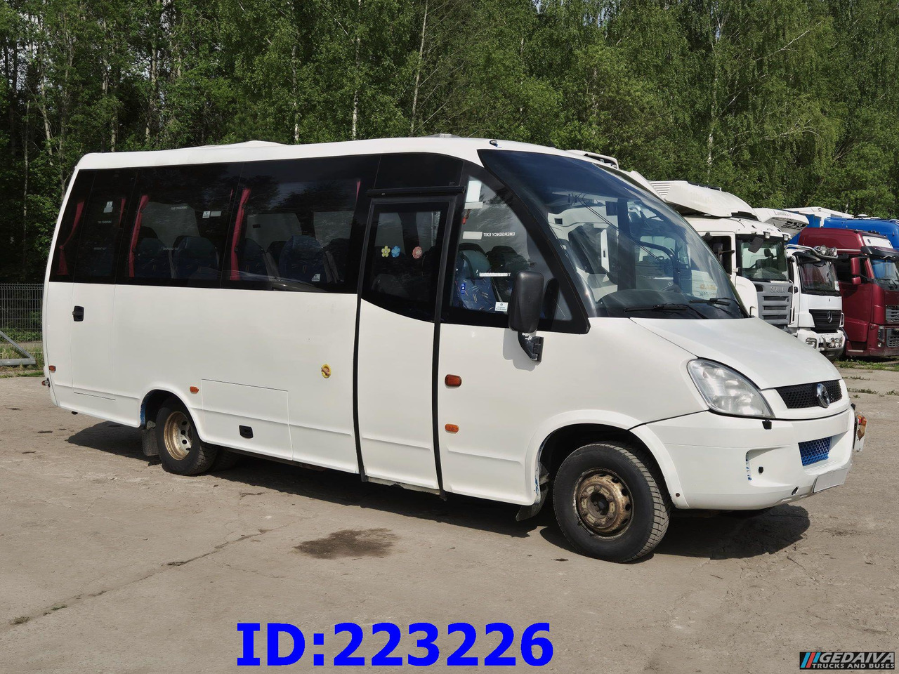 IVECO Daily 70C17A 25-seater Euro5 - سياحية حافلة: صور 4 IVECO Daily 70C17A 25-seater Euro5 - سياحية حافلة: صور 4