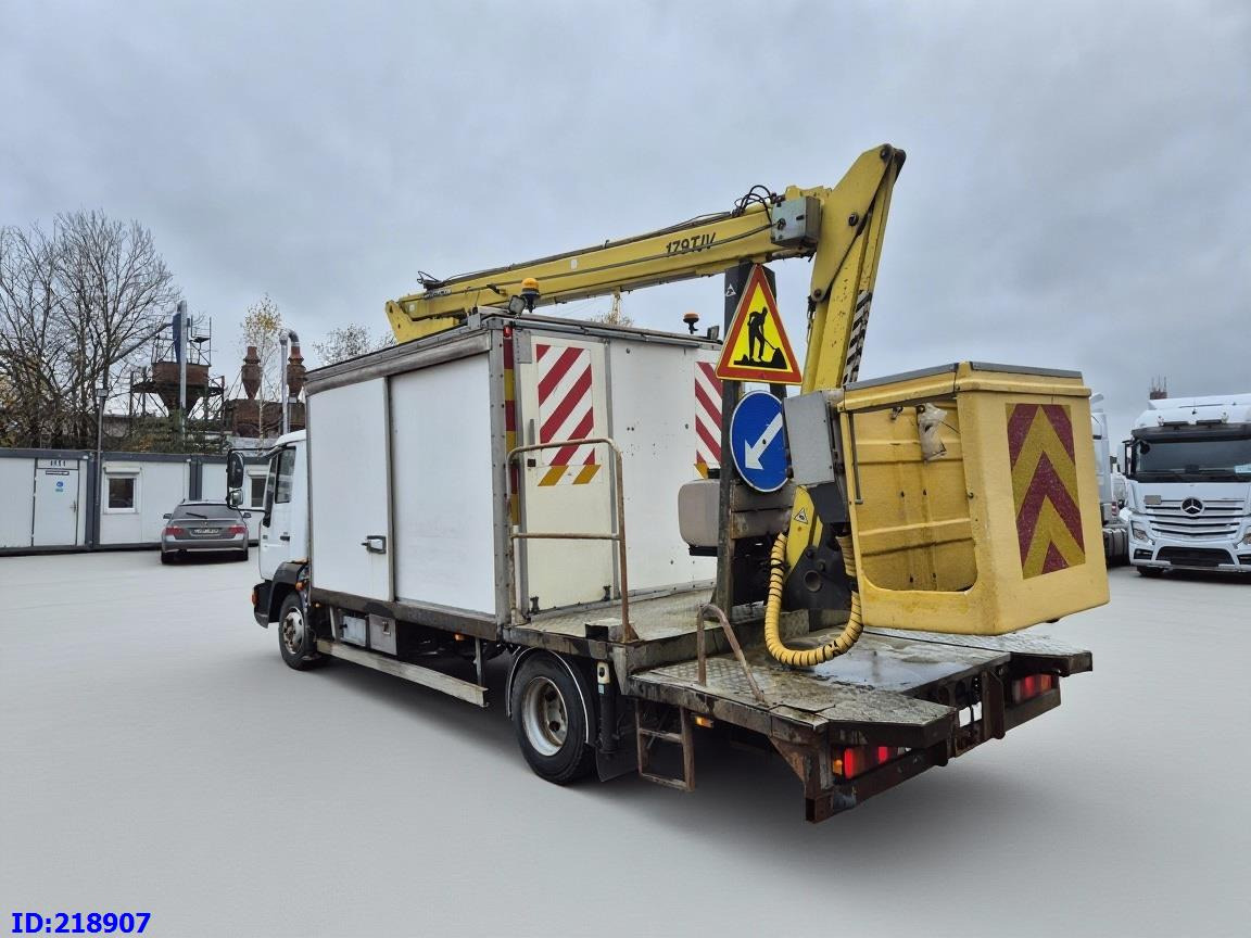 MAN LE 220C + Sky King 179TV - مصاعد الازدهار محمولة على شاحنة, سيارة بلدية: صور 5 MAN LE 220C + Sky King 179TV - مصاعد الازدهار محمولة على شاحنة, سيارة بلدية: صور 5