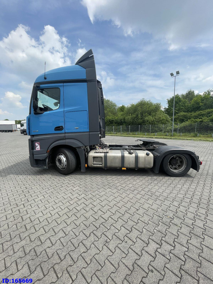 MERCEDES-BENZ Actros 1842 - Mega - Euro6 - شاحنة جرار: صور 1 MERCEDES-BENZ Actros 1842 - Mega - Euro6 - شاحنة جرار: صور 1
